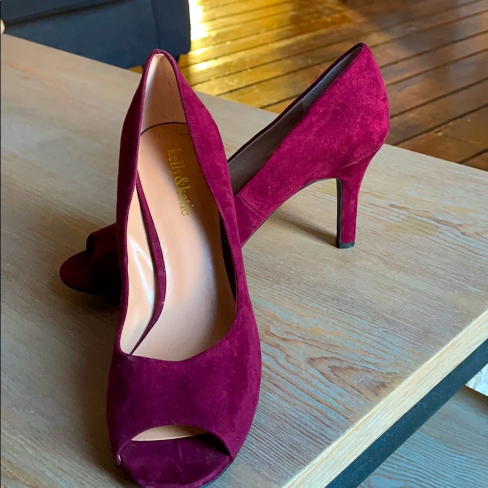 Maroon Heels